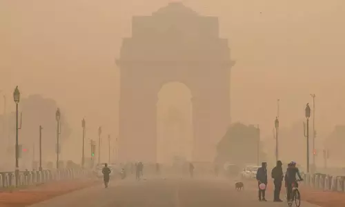 டெல்லியில் நாளுக்கு நாள் மோசமடையும் காற்றின் தரம்