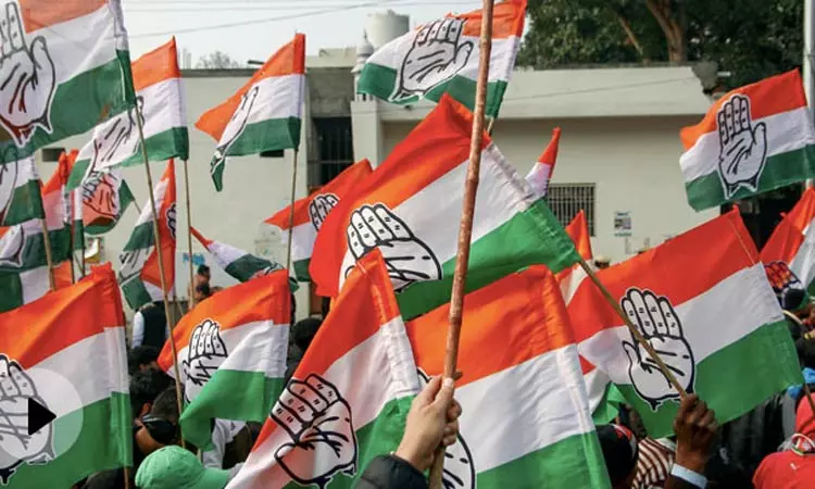 தமிழ்நாட்டில் கூட்டணி பேச்சுவார்த்தை நடத்த 5 பேர் கொண்ட குழுவை அமைத்தது காங்கிரஸ் தமிழ்நாட்டில் கூட்டணி பேச்சுவார்த்தை நடத்த 5 பேர் கொண்ட குழுவை அமைத்தது காங்கிரஸ்