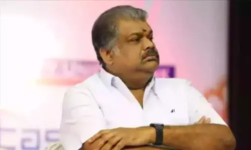 சபரிமலை செல்லும் பக்தர்களின் பாதுகாப்பான பயணத்திற்கு தமிழக அரசு துணை நிற்க வேண்டும் - ஜி.கே.வாசன்