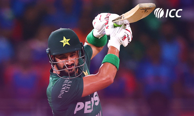 முத்தரப்பு டி20 தொடர்: இலங்கை அணியை வீழ்த்தி பாகிஸ்தான் வெற்றி