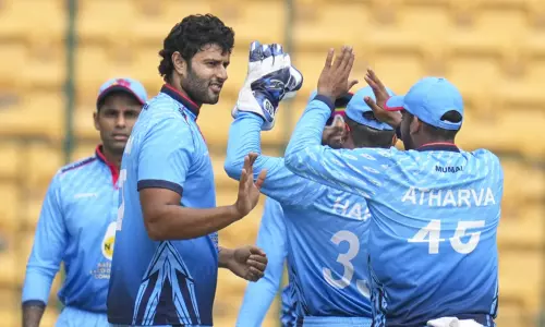 சையத் முஷ்டாக் அலி கோப்பை கிரிக்கெட்: மும்பை அணி அறிவிப்பு.. இந்திய நட்சத்திர வீரர்களுக்கு இடம்