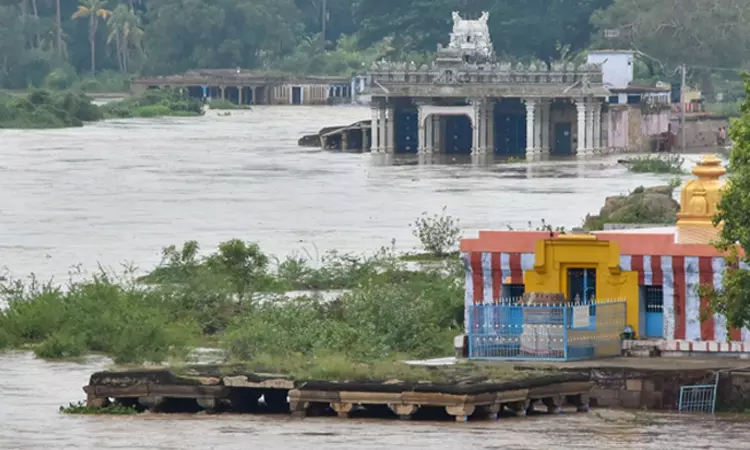 தாமிரபரணி ஆற்றில் வெள்ளப்பெருக்கு - மக்களுக்கு எச்சரிக்கை
