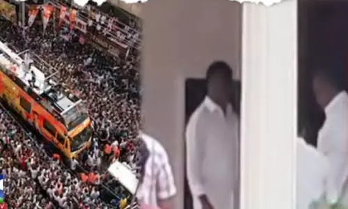 கரூர் கூட்ட நெரிசல் சம்பவம்: தவெக நிர்வாகிகள் சிபிஐ அலுவலகத்தில் ஆஜர்