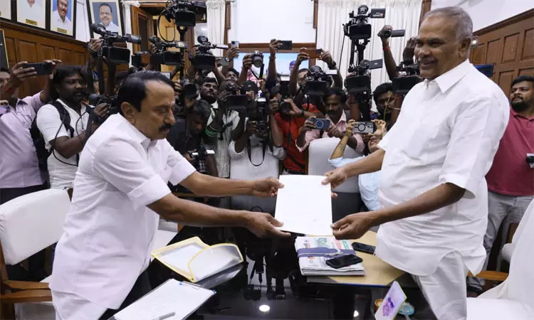  எம்.எல்.ஏ. பதவியை ராஜினாமா செய்தார் செங்கோட்டையன்... ... இன்றைய முக்கிய செய்திகள்.. சில வரிகளில்.. 26-11-2025