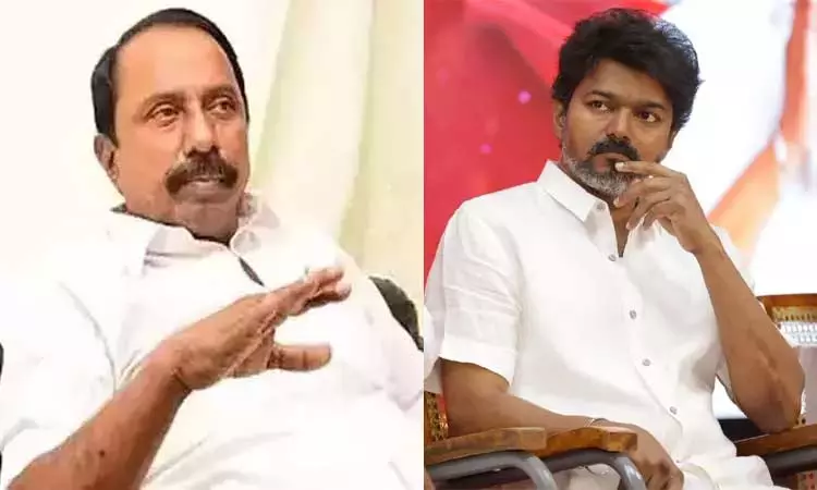 எம்.எல்.ஏ. பதவி ராஜினாமா: த.வெ.க. தலைவர் விஜய்யுடன் செங்கோட்டையன் சந்திப்பு