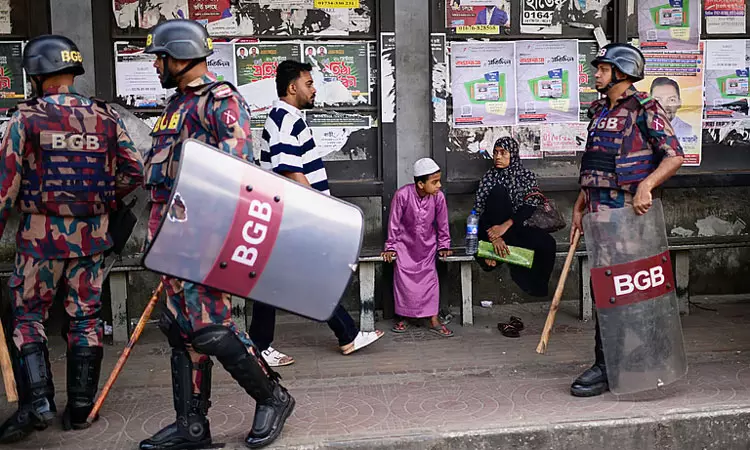 மரண தண்டனையை எதிர்த்து ஷேக் ஹசீனா கட்சி போராட்ட அறிவிப்பு மரண தண்டனையை எதிர்த்து ஷேக் ஹசீனா கட்சி போராட்ட அறிவிப்பு
