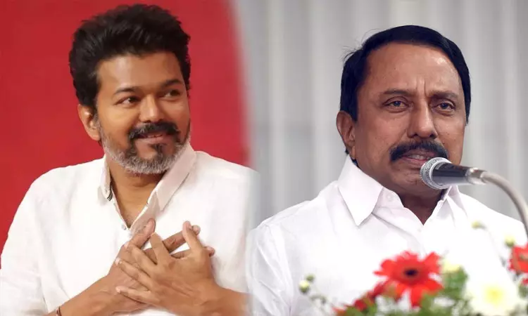 விஜய் முன்னிலையில் நாளை தவெகவில் இணைகிறார் செங்கோட்டையன் விஜய் முன்னிலையில் நாளை தவெகவில் இணைகிறார் செங்கோட்டையன்