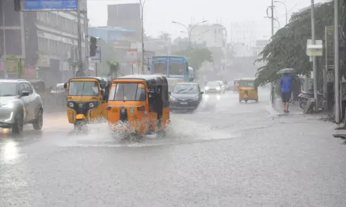 டெல்டா, கடலோர மாவட்டங்களில் மிக கனமழை பெய்யும் - தமிழக அரசு எச்சரிக்கை