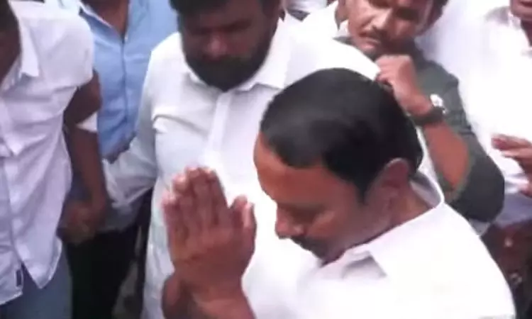 தவெக தலைமை அலுவலகத்திற்கு செங்கோட்டையன் வருகை ... ... இன்றைய முக்கிய செய்திகள்.. சில வரிகளில்.. 27-11-2025 தவெக தலைமை அலுவலகத்திற்கு செங்கோட்டையன் வருகை ... ... இன்றைய முக்கிய செய்திகள்.. சில வரிகளில்.. 27-11-2025