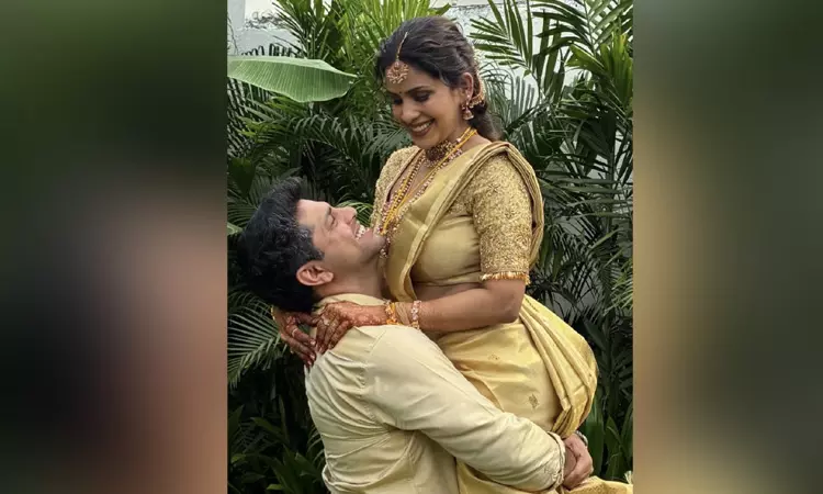 பிரபல நடிகையை கரம்பிடித்த கிரிக்கெட் வீரர் அனிருத்தா ஸ்ரீகாந்த் பிரபல நடிகையை கரம்பிடித்த கிரிக்கெட் வீரர் அனிருத்தா ஸ்ரீகாந்த்