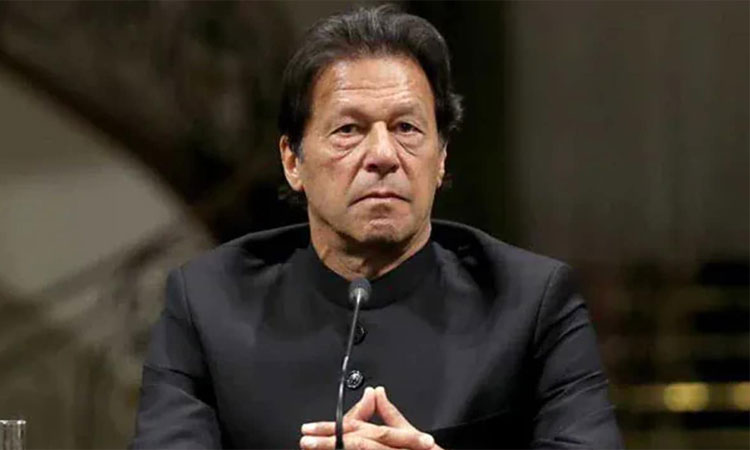 இம்ரான்கானை சந்திக்க குடும்பத்தினருக்கு அனுமதி