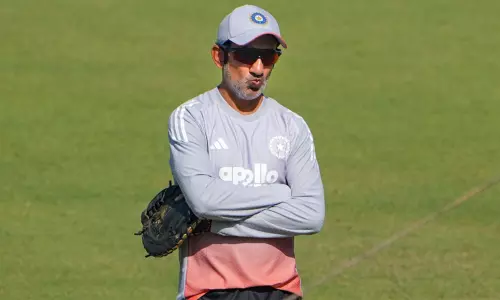 பயிற்சியாளர் பதவியில் இருந்து விலகும் கம்பீர் ?