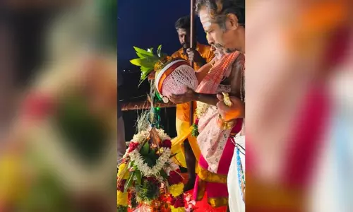 மதுரை: திருவாதவூர் வரதப்பிடாரியம்மன் கோவில் கும்பாபிஷேகம்