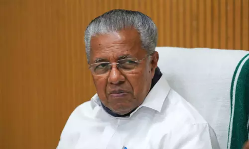 பினராயி விஜயனுக்கு கொலை மிரட்டல்; கன்னியாஸ்திரி மீது வழக்குப்பதிவு