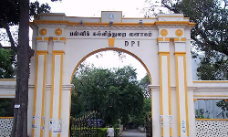 டிட்வா புயல் எதிரொலி: தமிழகம் முழுவதும் பள்ளிகளுக்கு நாளை விடுமுறை