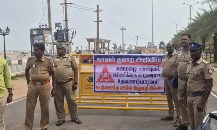 சில்வர் கடற்கரைக்கு பொதுமக்கள் செல்ல தடை