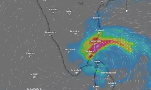 டிட்வா புயல் நாளை மாலைக்குப்பின் வலுவிழக்கும்; வானிலை ஆய்வு மையம் டிட்வா புயல் நாளை மாலைக்குப்பின் வலுவிழக்கும்; வானிலை ஆய்வு மையம்