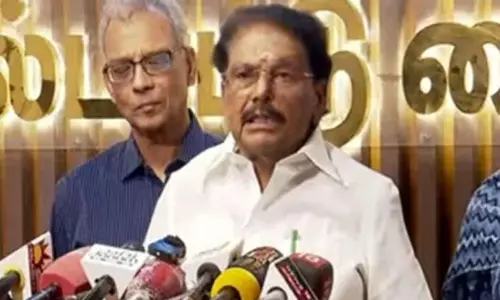 டிட்வா புயலால் சென்னைக்கு பெரிய பாதிப்பு இருக்காது: - அமைச்சர் பேட்டி டிட்வா புயலால் சென்னைக்கு பெரிய பாதிப்பு இருக்காது: - அமைச்சர் பேட்டி