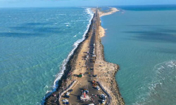 சுற்றுலா பயணிகளுக்கு அனுமதி சுற்றுலா பயணிகளுக்கு அனுமதி