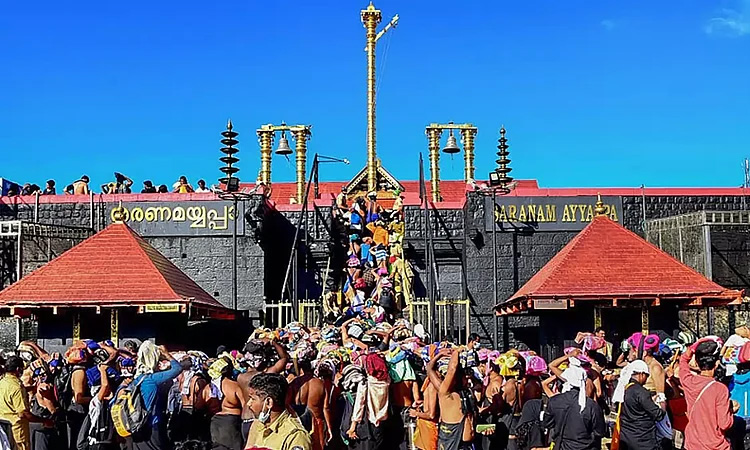 சபரிமலைக்கு செல்லும் அய்யப்ப பக்தர்களை குறி வைத்து பணம் மோசடி