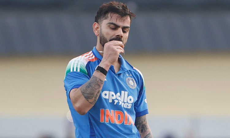 சர்வதேச கிரிக்கெட்: சச்சினின் வாழ்நாள் சாதனையை தகர்த்த விராட் கோலி