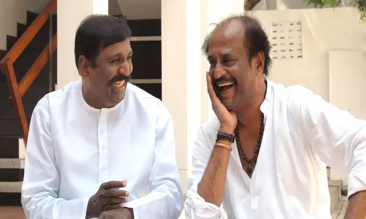 “வாழ்நாள் சாதனையாளர்” விருது பெற்ற ரஜினியை  வாழ்த்திய வைரமுத்து