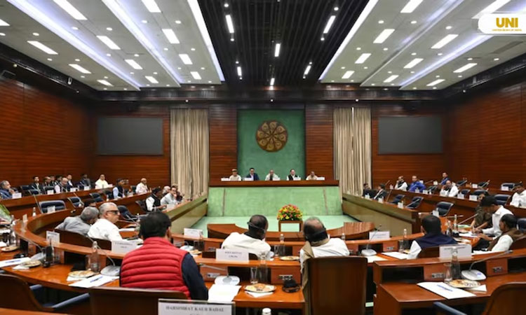 எஸ்.ஐ.ஆர்.விவாதம் தேவை; அனைத்து கட்சி கூட்டத்தில் எதிர்க்கட்சிகள் வலியுறுத்தல்