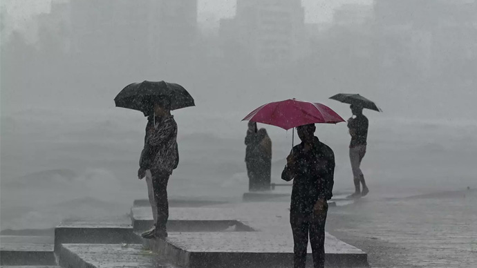 வட மாவட்டங்களை ஏமாற்றிய டிட்வா புயல்... இனி மழைக்கான வாய்ப்பு எப்படி.?