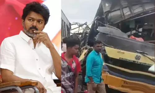 பேருந்துகள் மோதிய விபத்தில் 11 பேர் உயிரிழப்பு: தவெக தலைவர் விஜய் இரங்கல்