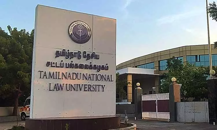 தமிழ்நாடு தேசிய சட்டப் பல்கலைக்கழகத்தில் நடத்தப்படும் பட்டப்படிப்பு மற்றும் பட்ட மேற்படிப்புகள் பற்றிய விரிவான விவரங்கள் தமிழ்நாடு தேசிய சட்டப் பல்கலைக்கழகத்தில் நடத்தப்படும் பட்டப்படிப்பு மற்றும் பட்ட மேற்படிப்புகள் பற்றிய விரிவான விவரங்கள்