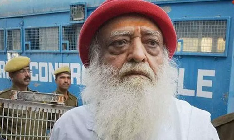 ஆசாராம் பாபுவுக்கான ஜாமினை எதிர்த்து வழக்கு ஆசாராம் பாபுவுக்கான ஜாமினை எதிர்த்து வழக்கு