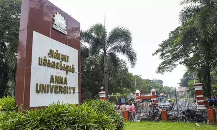 கனமழை எதிரொலி: சென்னை பல்கலைக்கழகம், அண்ணா பல்கலைக்கழகம் அறிவிப்பு