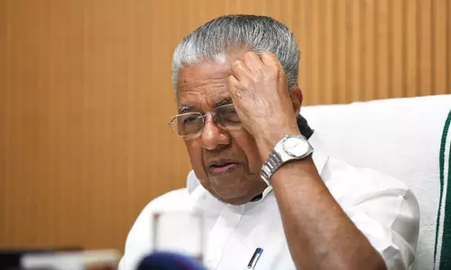 கேரள முதல்-மந்திரிக்கு அமலாக்கத்துறை சம்மன்