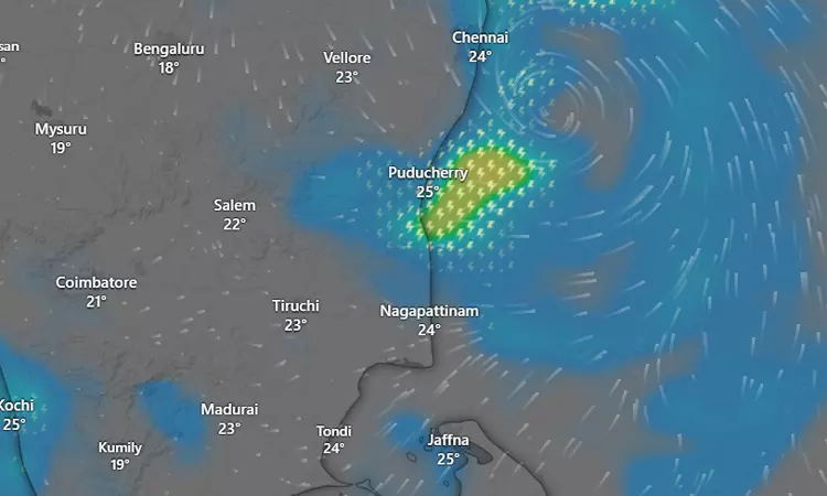 சென்னையில் இருந்து 50 கி.மீ. தொலைவில் நீடிக்கும் ஆழ்ந்த காற்றழுத்த தாழ்வு மண்டலம்.. கனமழை எச்சரிக்கை..!