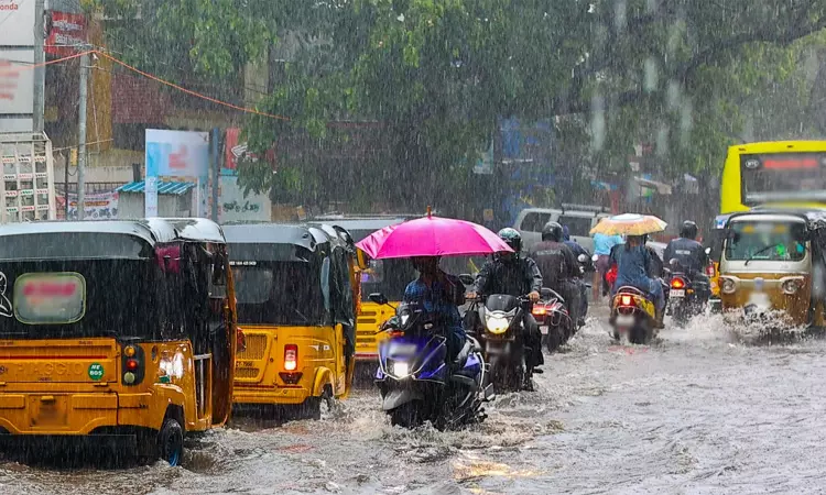 சென்னையில் இன்று இரவுடன் மழை ஓயும் - வானிலை... ... இன்றைய முக்கிய செய்திகள்.. சில வரிகளில்.. 03-12-2025