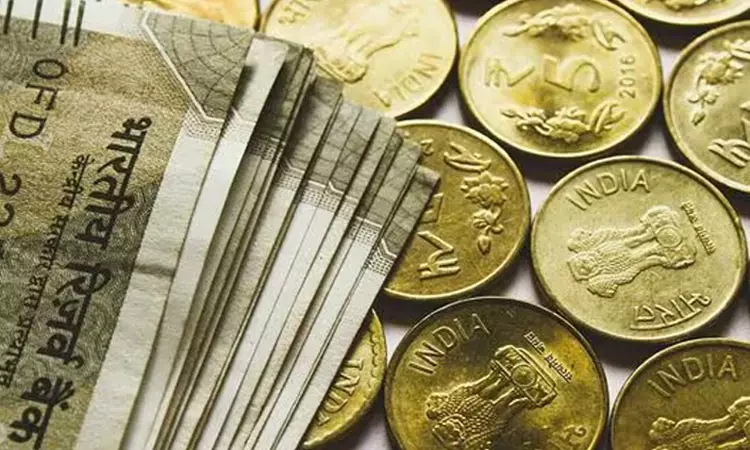 அமெரிக்க டாலருக்கு நிகரான இந்திய ரூபாயின் மதிப்பு வரலாறு காணாத வகையில் சரிவு அமெரிக்க டாலருக்கு நிகரான இந்திய ரூபாயின் மதிப்பு வரலாறு காணாத வகையில் சரிவு