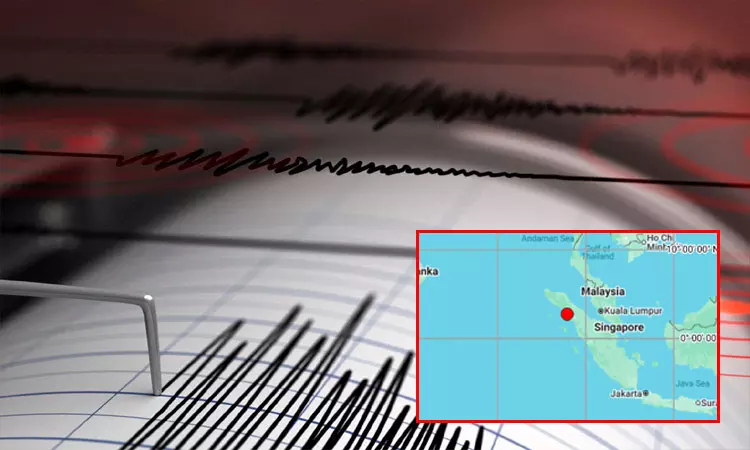 இந்தோனேசியா:  வெள்ளத்திற்கு 700 பேர் பலியான நிலையில் மீண்டும் தாக்கிய நிலநடுக்கம்