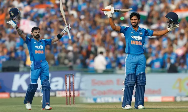 2வது ஒருநாள் போட்டி: தென் ஆப்பிரிக்காவுக்கு இமாலய இலக்கு நிர்ணயித்த இந்தியா