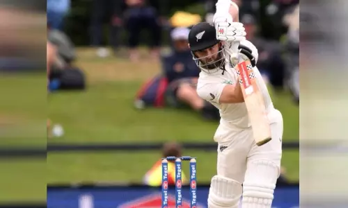 வெஸ்ட் இண்டீசுக்கு எதிரான டெஸ்ட்: 2ம் நாள் முடிவில் நியூசிலாந்து 32/0