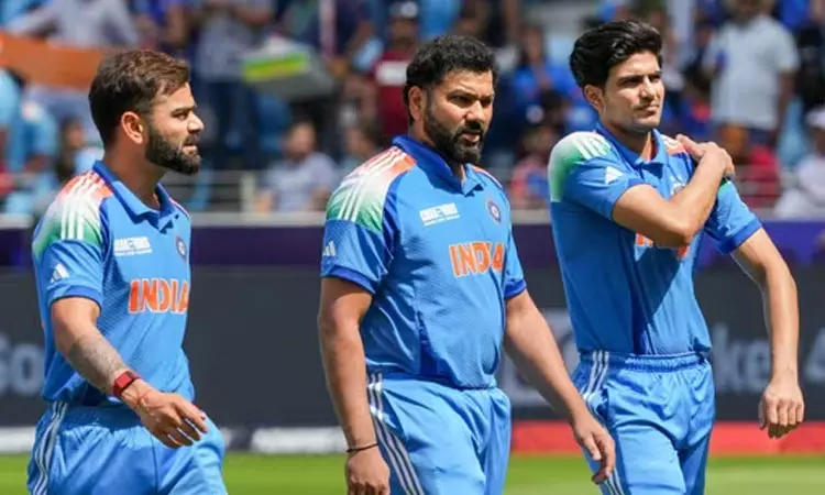 ஐ.சி.சி. ஒருநாள் கிரிக்கெட் தரவரிசை: விராட் கோலி முன்னேற்றம்.. சுப்மன் கில் சரிவு