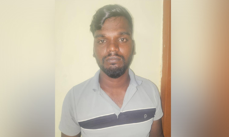 தூத்துக்குடியில் 275 கிலா புகையிலை பொருட்கள், கார் பறிமுதல்: வாலிபர் கைது