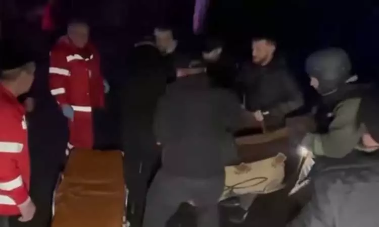 உக்ரைனின் ஒடேசா பகுதியில் ரஷியா டிரோன் தாக்குதல் - 6 பேர் படுகாயம் உக்ரைனின் ஒடேசா பகுதியில் ரஷியா டிரோன் தாக்குதல் - 6 பேர் படுகாயம்