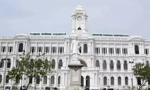 சென்னையில்  தண்டையார்பேட்டை, அண்ணாநகர் மண்டலங்களில் துப்புரவு பணி ஒப்பந்தம் ரத்து