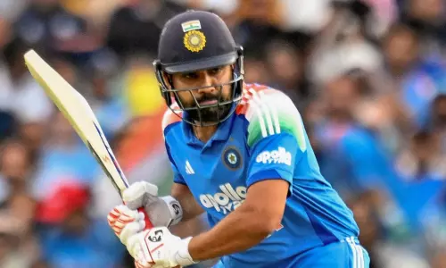 சையத் முஷ்டாக் அலி டி20 கிரிக்கெட்டில் விளையாடும் ரோகித் சர்மா