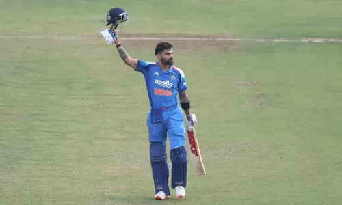 ஒருநாள் கிரிக்கெட்: வித்தியாசமான சாதனையில் யாரும் எட்ட முடியாத இடத்தில் விராட் கோலி