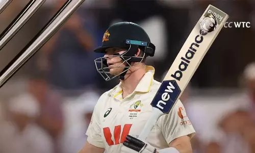 ஆஷஸ் 2வது டெஸ்ட்:  வலுவான நிலையில் ஆஸ்திரேலியா