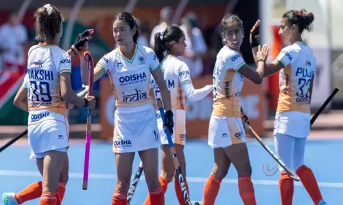 ஜூனியர் உலகக் கோப்பை ஆக்கி: இந்திய பெண்கள் அணி 2-வது வெற்றி ஜூனியர் உலகக் கோப்பை ஆக்கி: இந்திய பெண்கள் அணி 2-வது வெற்றி