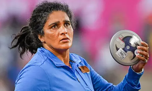 வட்டு எறிதல் வீராங்கனை சீமா பூனியாவுக்கு 16 மாதம் தடை