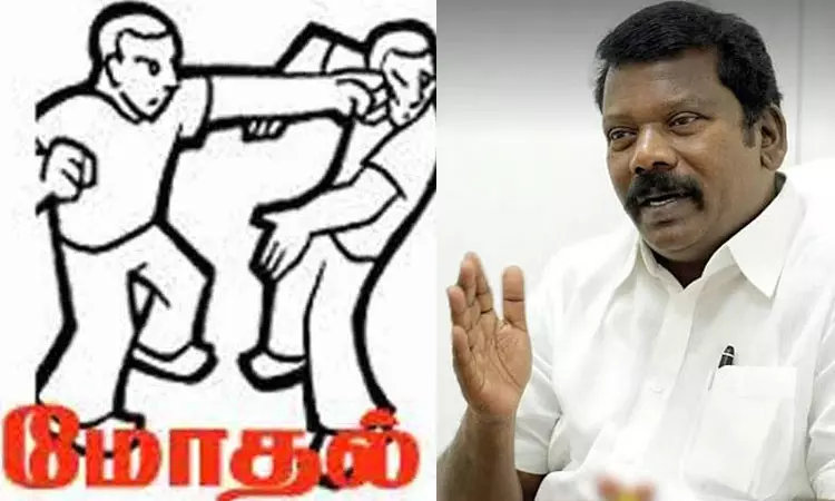 பள்ளி மாணவர்களிடையே மோதல் சம்பவங்கள் தொடர்ச்சியாக நிகழ்வது கண்டிக்கத்தக்கது - செல்வப்பெருந்தகை பள்ளி மாணவர்களிடையே மோதல் சம்பவங்கள் தொடர்ச்சியாக நிகழ்வது கண்டிக்கத்தக்கது - செல்வப்பெருந்தகை