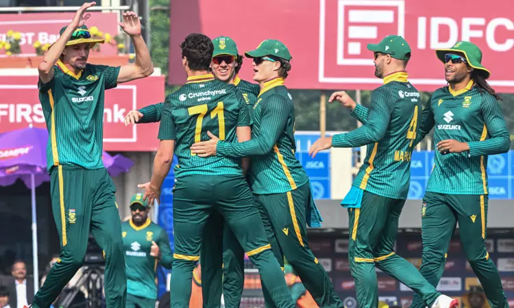 இந்தியாவுக்கு எதிரான டி20 தொடர்: தென் ஆப்பிரிக்க நட்சத்திர வீரர்கள் விலகல் இந்தியாவுக்கு எதிரான டி20 தொடர்: தென் ஆப்பிரிக்க நட்சத்திர வீரர்கள் விலகல்